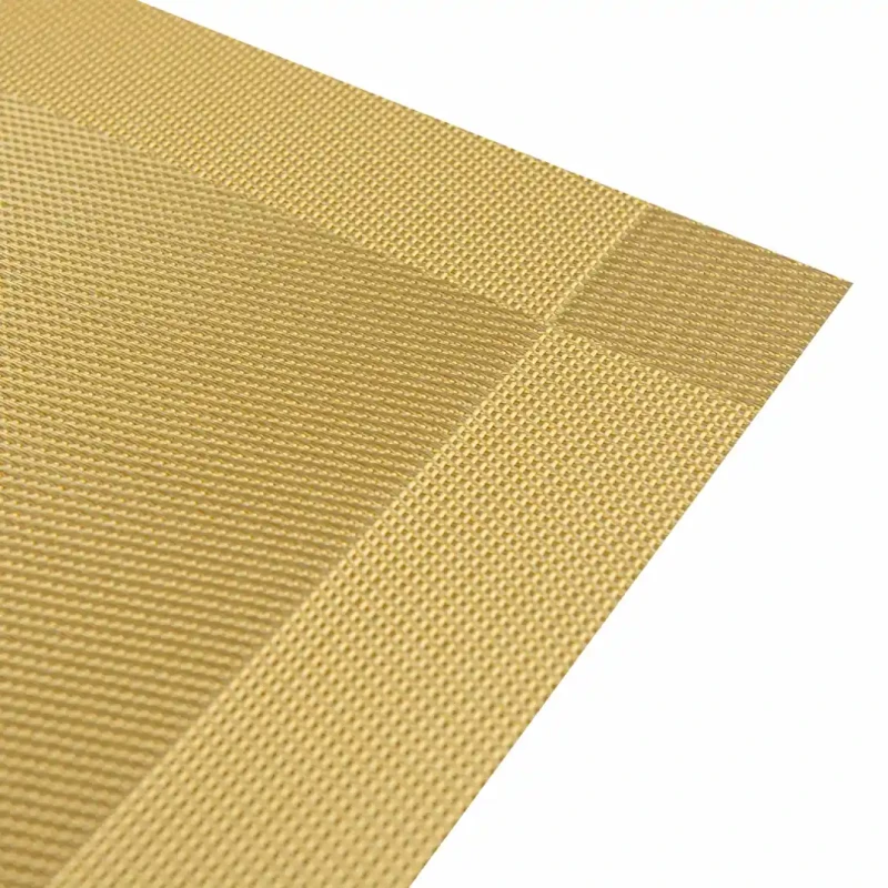 Elegancka mata podkładka na stół dekoracyjna VAVIO 30 x 45 cm