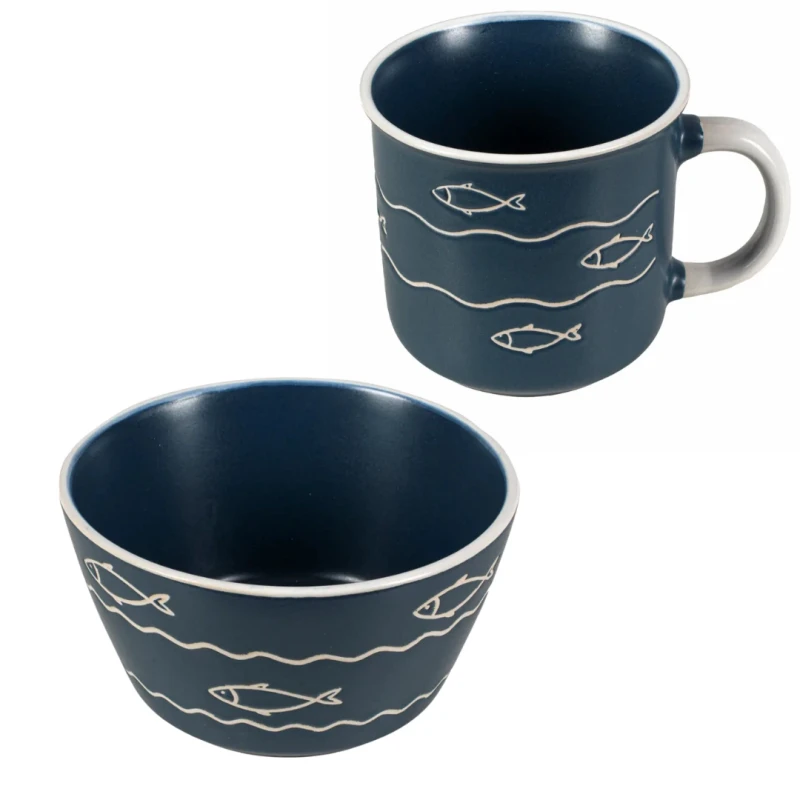 Kubek kamionkowy ceramiczny granatowy z motywem rybek Captain Mike 350 ml