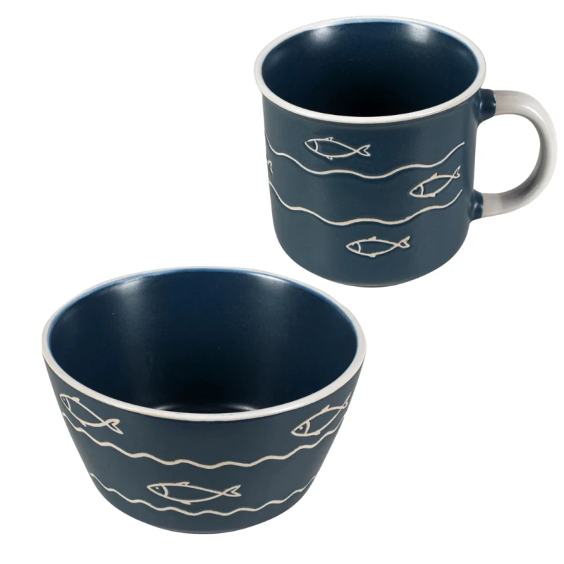 Kubek kamionkowy ceramiczny granatowy z motywem rybek Captain Mike 400 ml