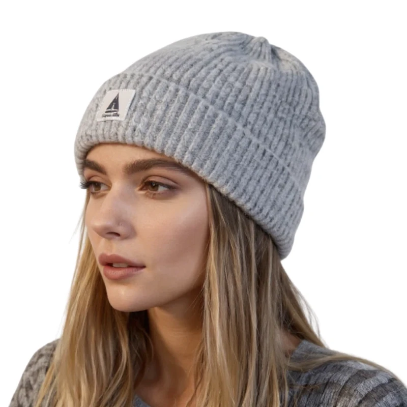 Ciepła czapka zimowa szara beanie dzianinowa Captain Mike