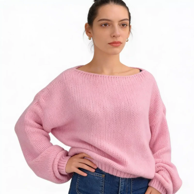 Ciepły sweter damski różowy oversize miękki elegancki, klasyczny dekolt Captain Mike