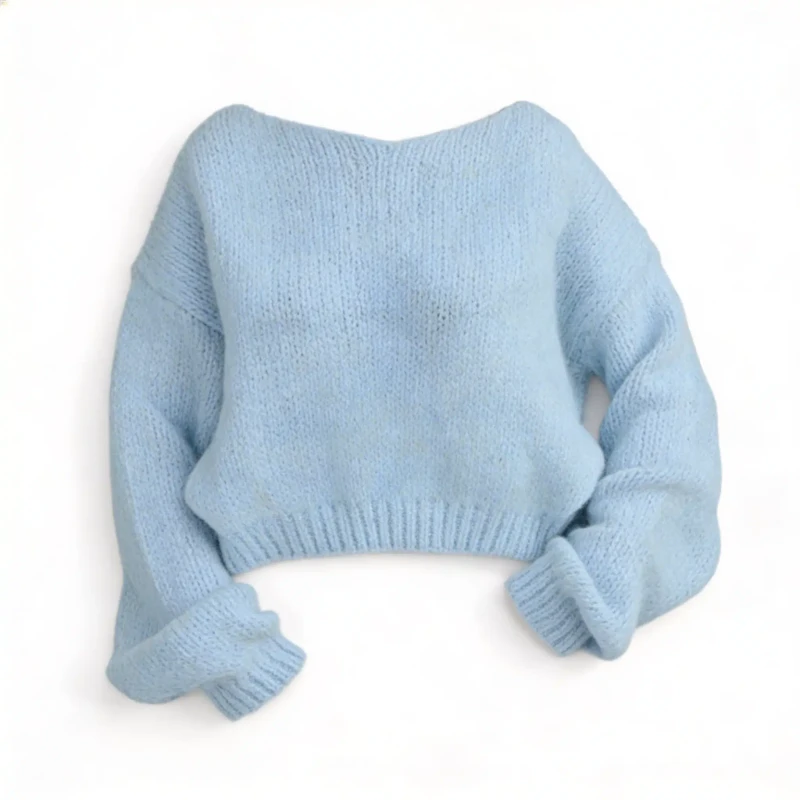 Ciepły sweter damski niebieski oversize miękki elegancki, klasyczny dekolt Captain Mike