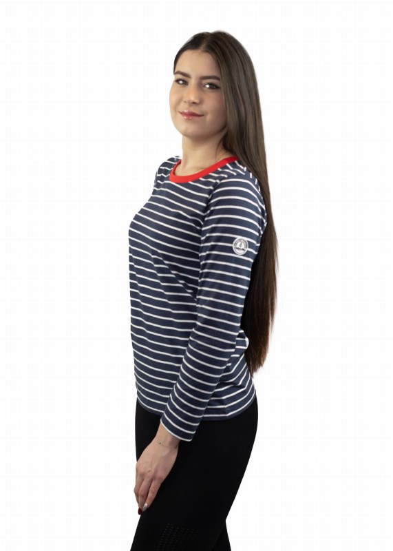 certyfikat OEKO-TEX, koszulka, damska, t-shirt, bawełniana, elastyczna, markowa,  dopasowany krój, wygodna na rożne okazje, na lato, na jesień, na wiosnę